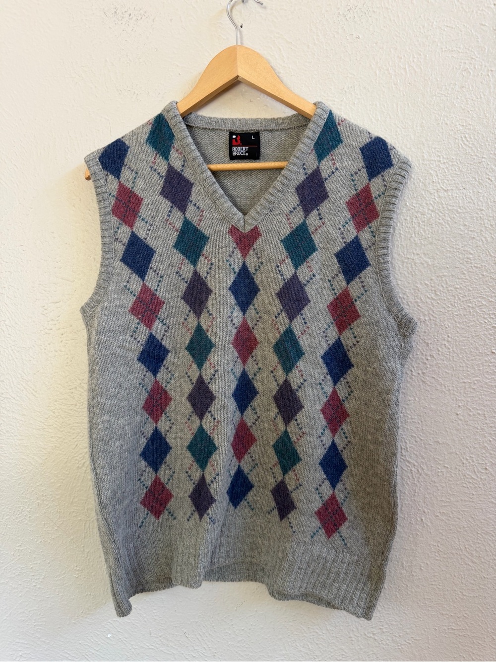 Robert Bruce gray diamond print sweater vest